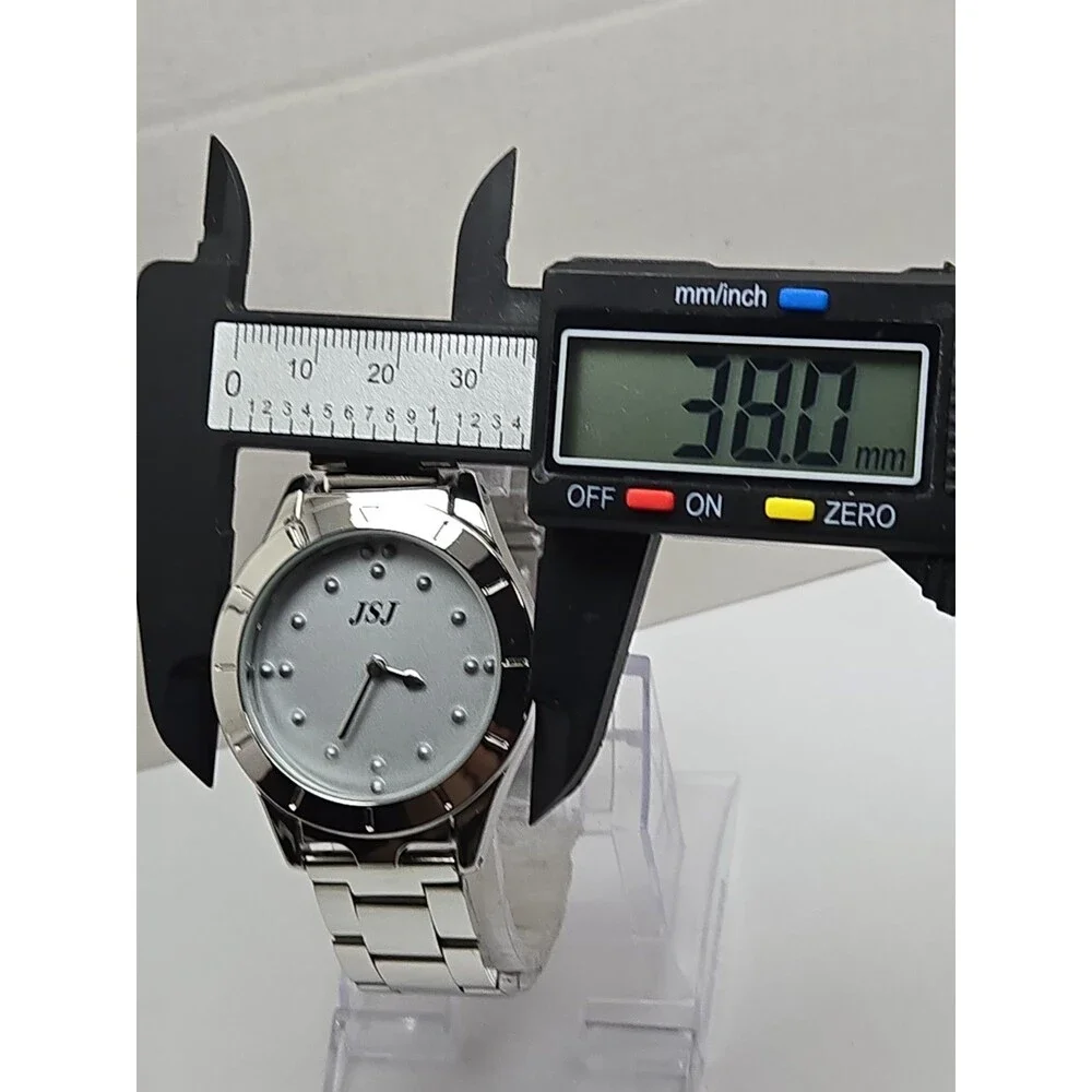 VISIONU item shows